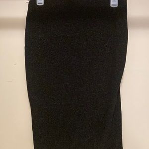 Black matching set skirt and crop tops